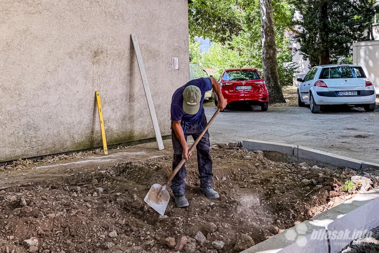 Počeli radovi u dvorištu u Ulici kraljice Katarine u Mostaru