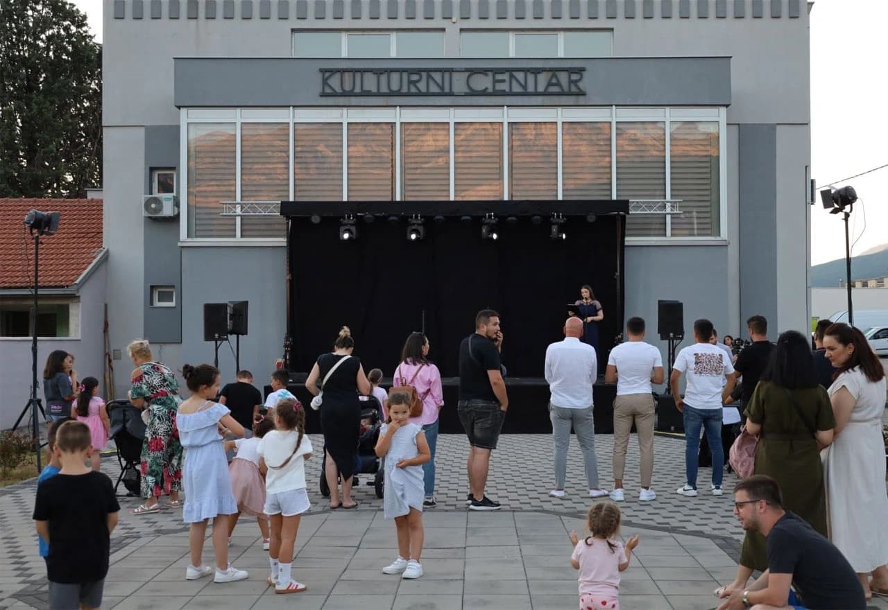 U Mostaru održan festival "Ritam mladosti" – mladi glazbeni talenti oduševili publiku