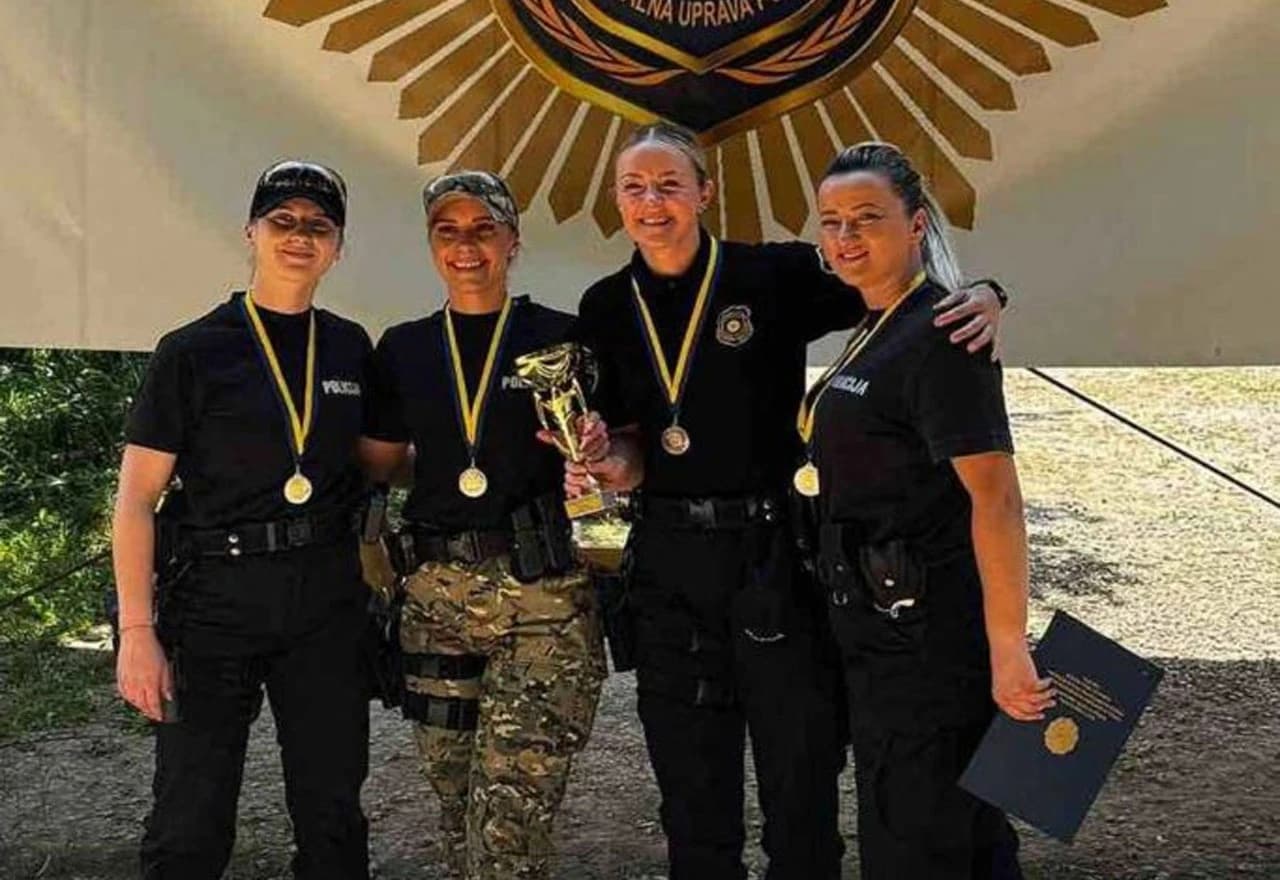 Pohvale i pehari najboljim ekipama povodom Dana policije u Federaciji BiH