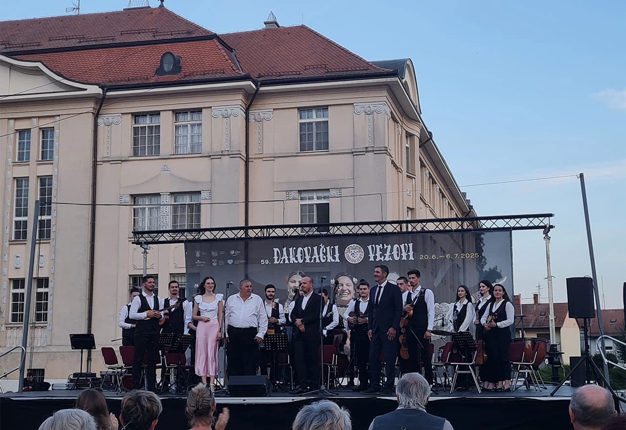 Tamburaški orkestar Mostar na Đakovačkim vezovima