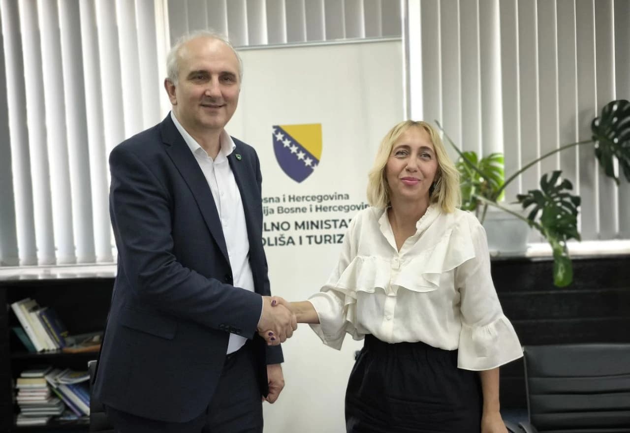 Federalno ministarstvo okoliša i turizma na potpisivanju ugovora