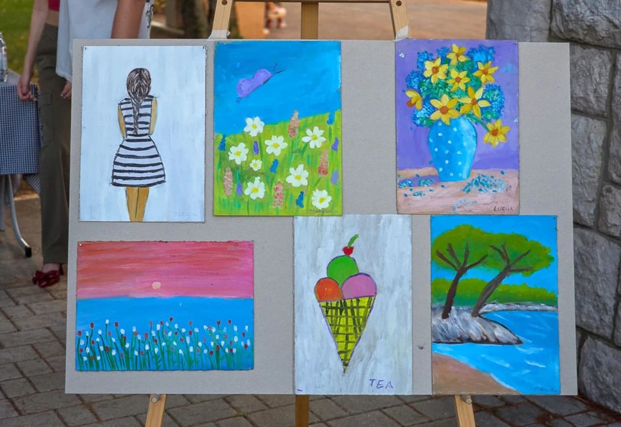 Izložba radova polaznika Likovne radionice Grude