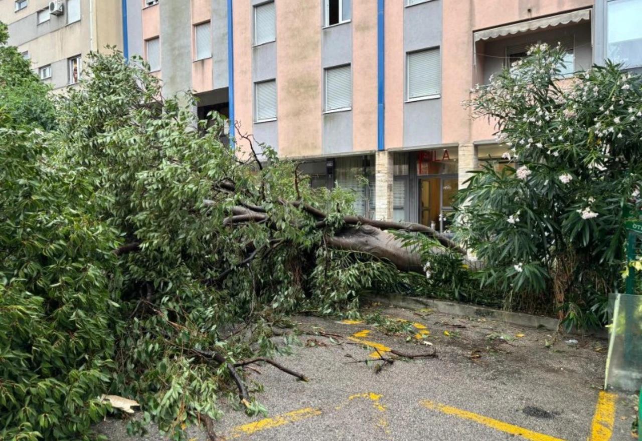 Silovito nevrijeme poharalo Split