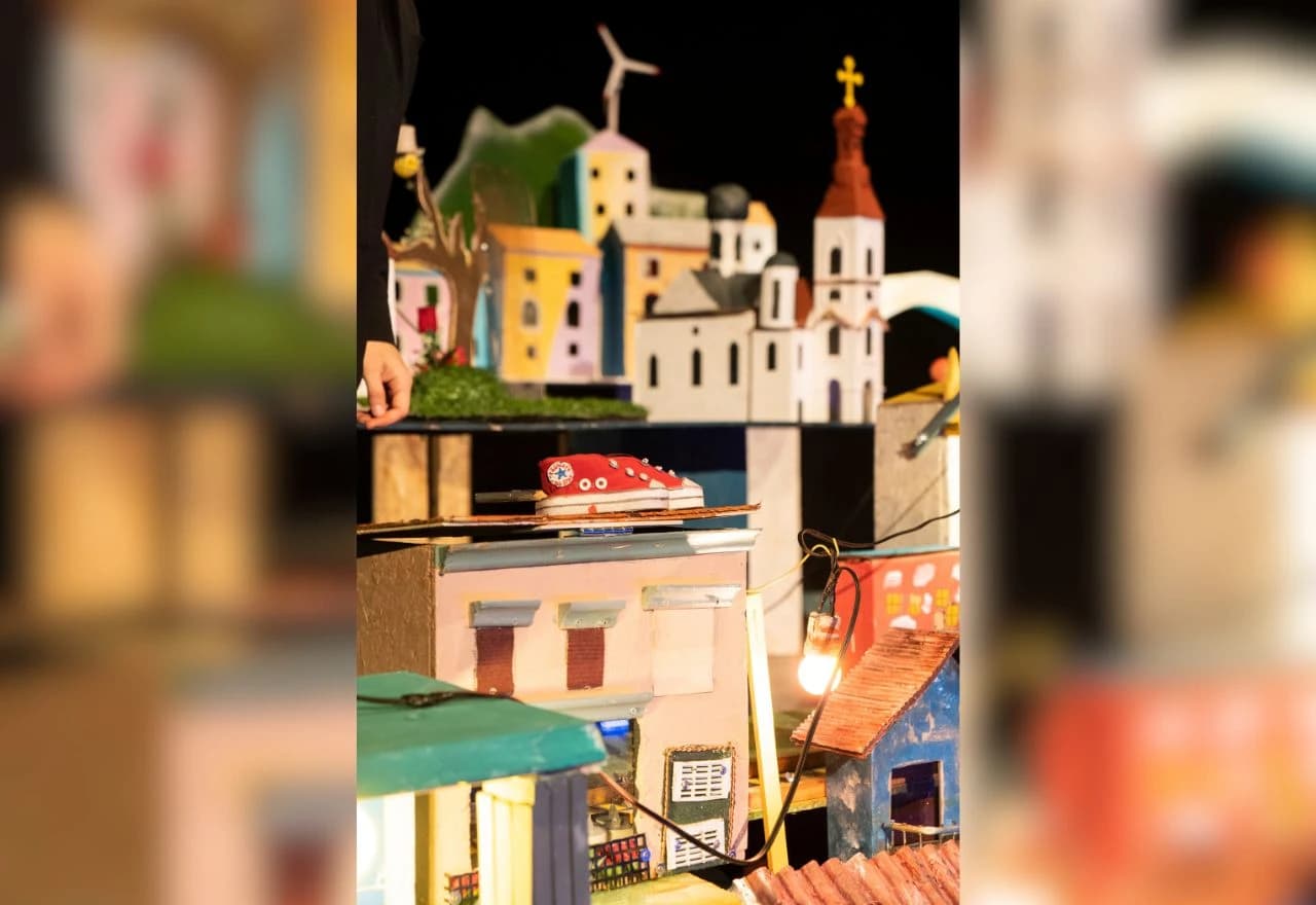 Predstava Grad svjetlosti