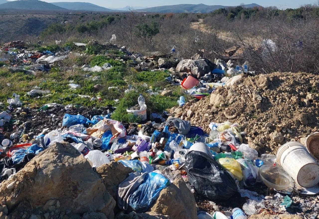 Otpad u Opličićima