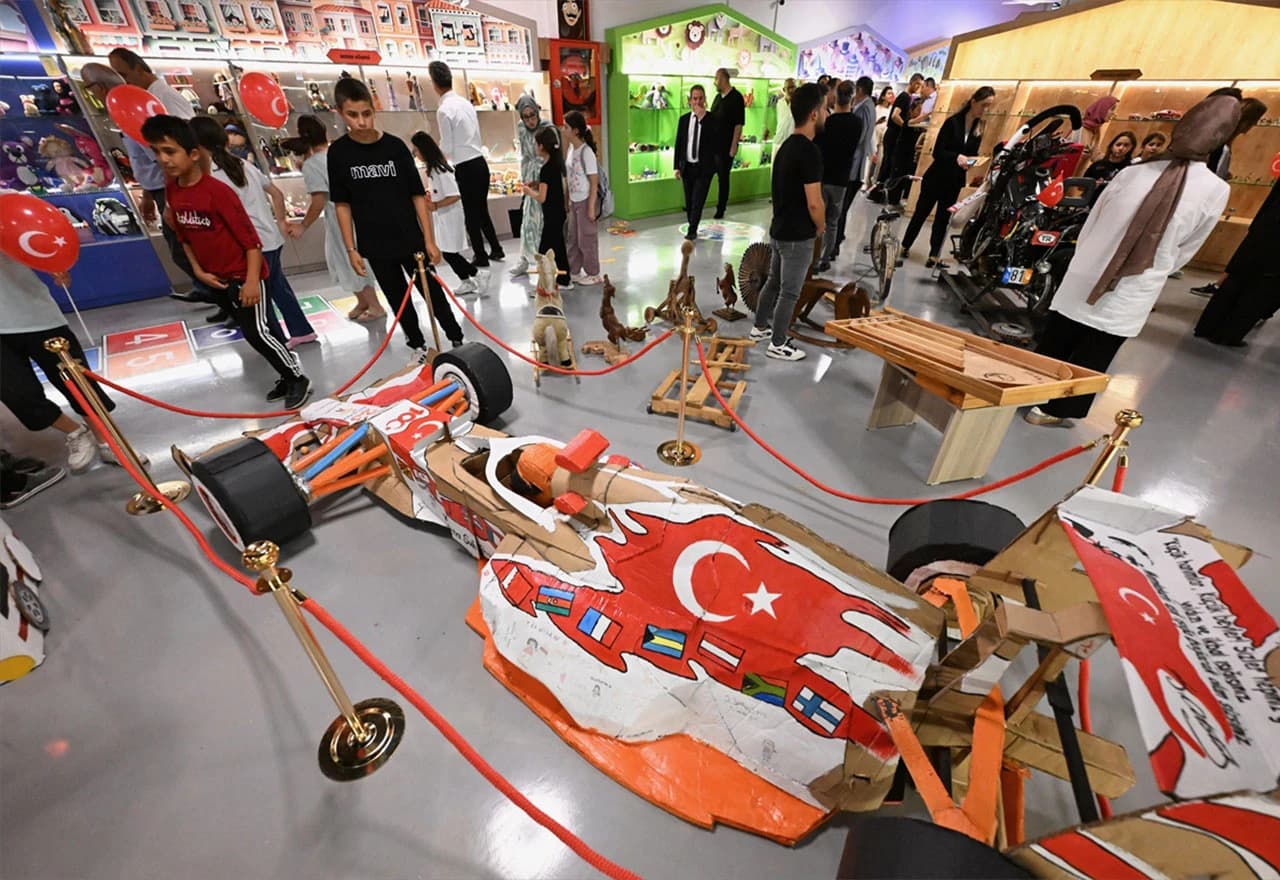 U Turskoj otvoren edukativni muzej igračaka izrađenih od otpada