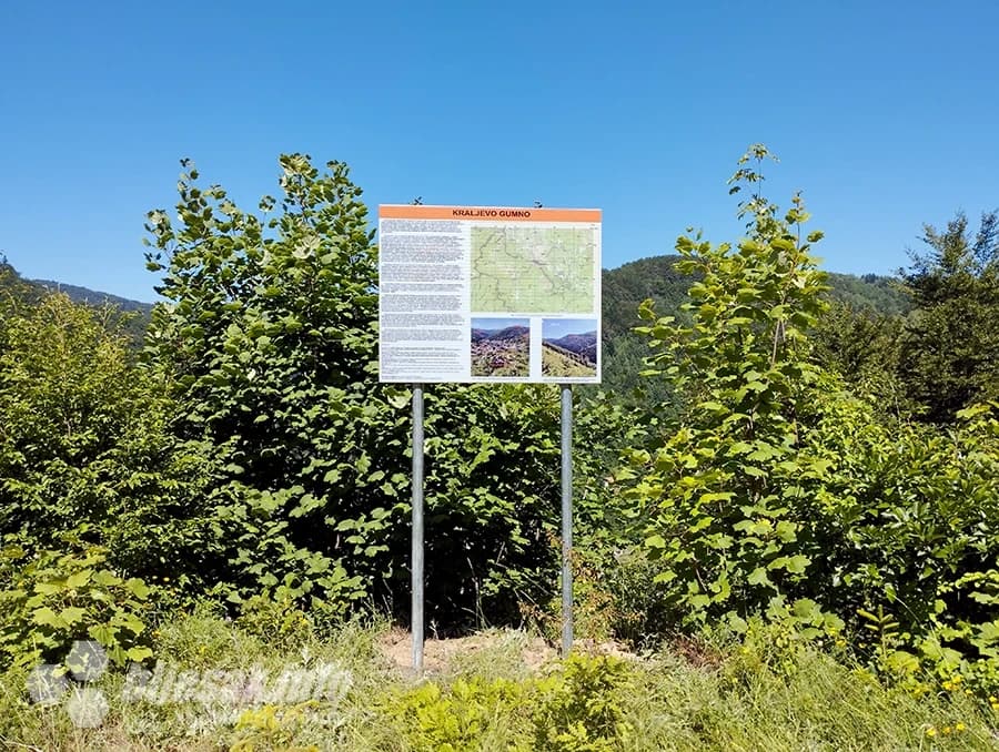 Postavljanje info ploča i smjerokaza u Deževicama