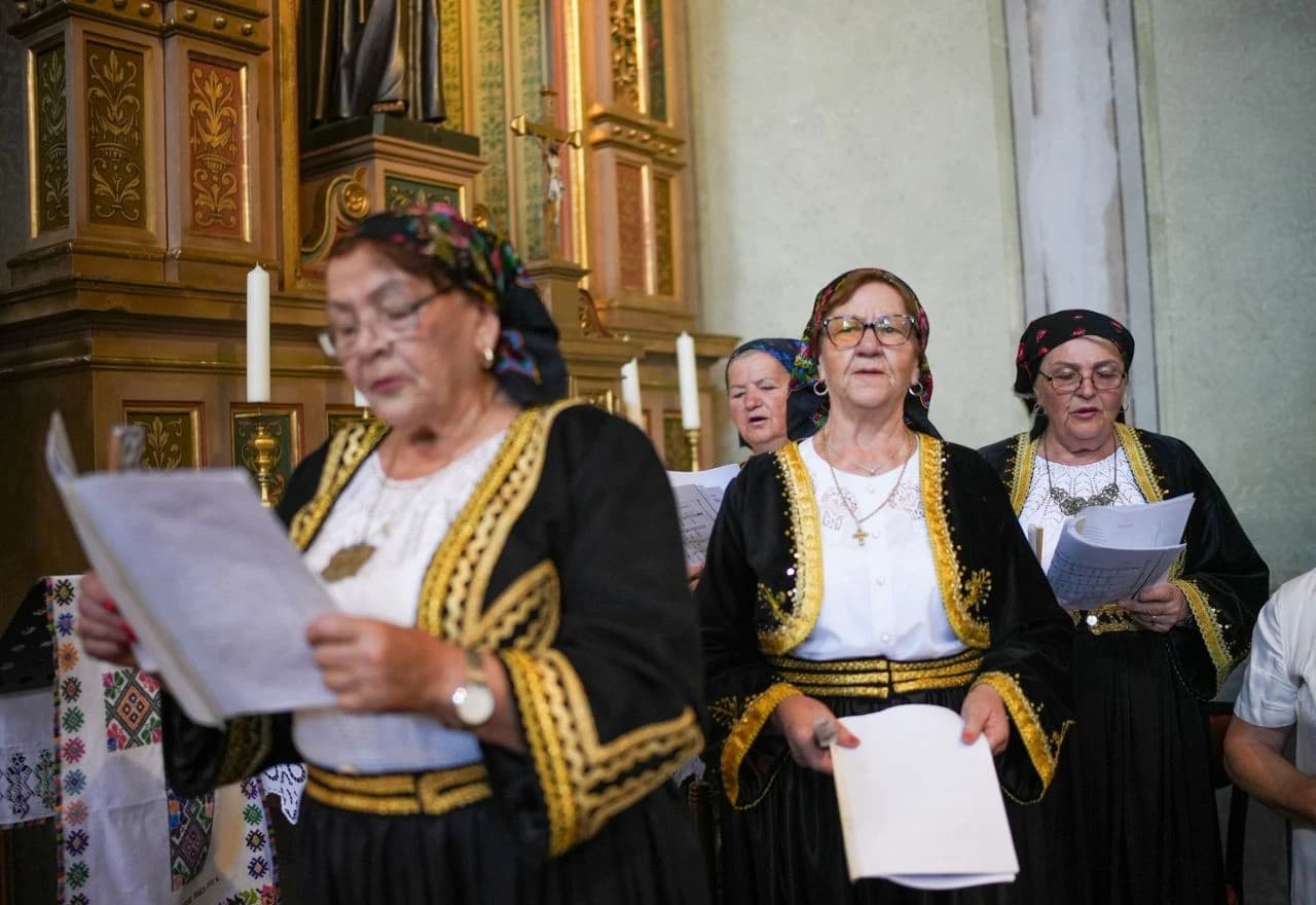 Vjerski i kulturni događaj u Kraljevoj Sutjesci okupio hrvatske dužnosnike