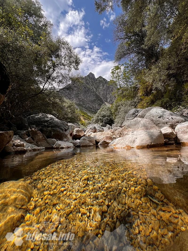 Otkrijte Drežanku: Rijeka čudesne ljepote i divlje tišine