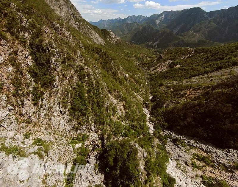 Vodopadi, lagune i stijene: Raj koji Hercegovina skriva