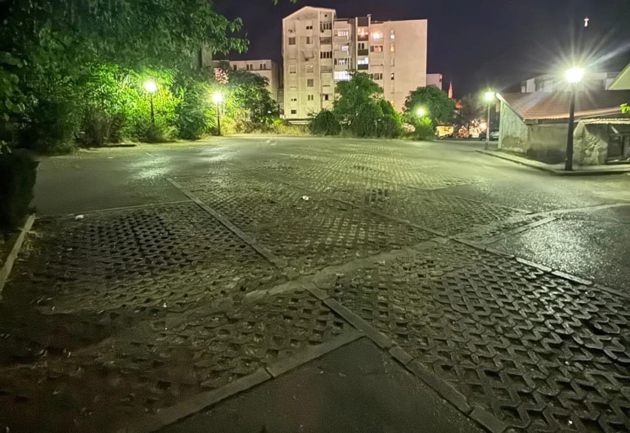 Parking kod nekadašnjeg Razvitka