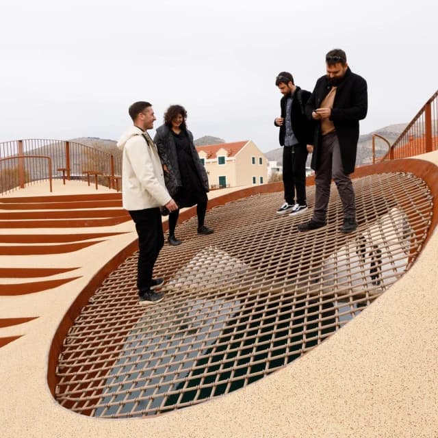 Trogirski most s rupom