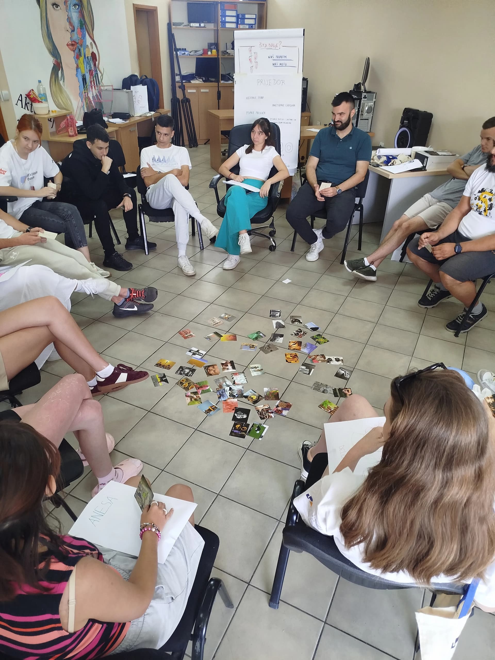 Kamp "Let’s debate change"