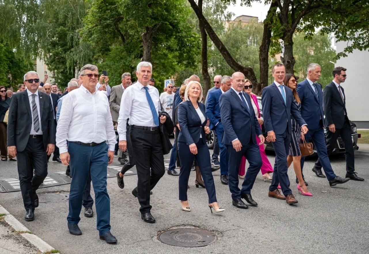 Izaslanstvo HNS-a na obilježavanju 30. obljetnice operacije "Ljeto 95"