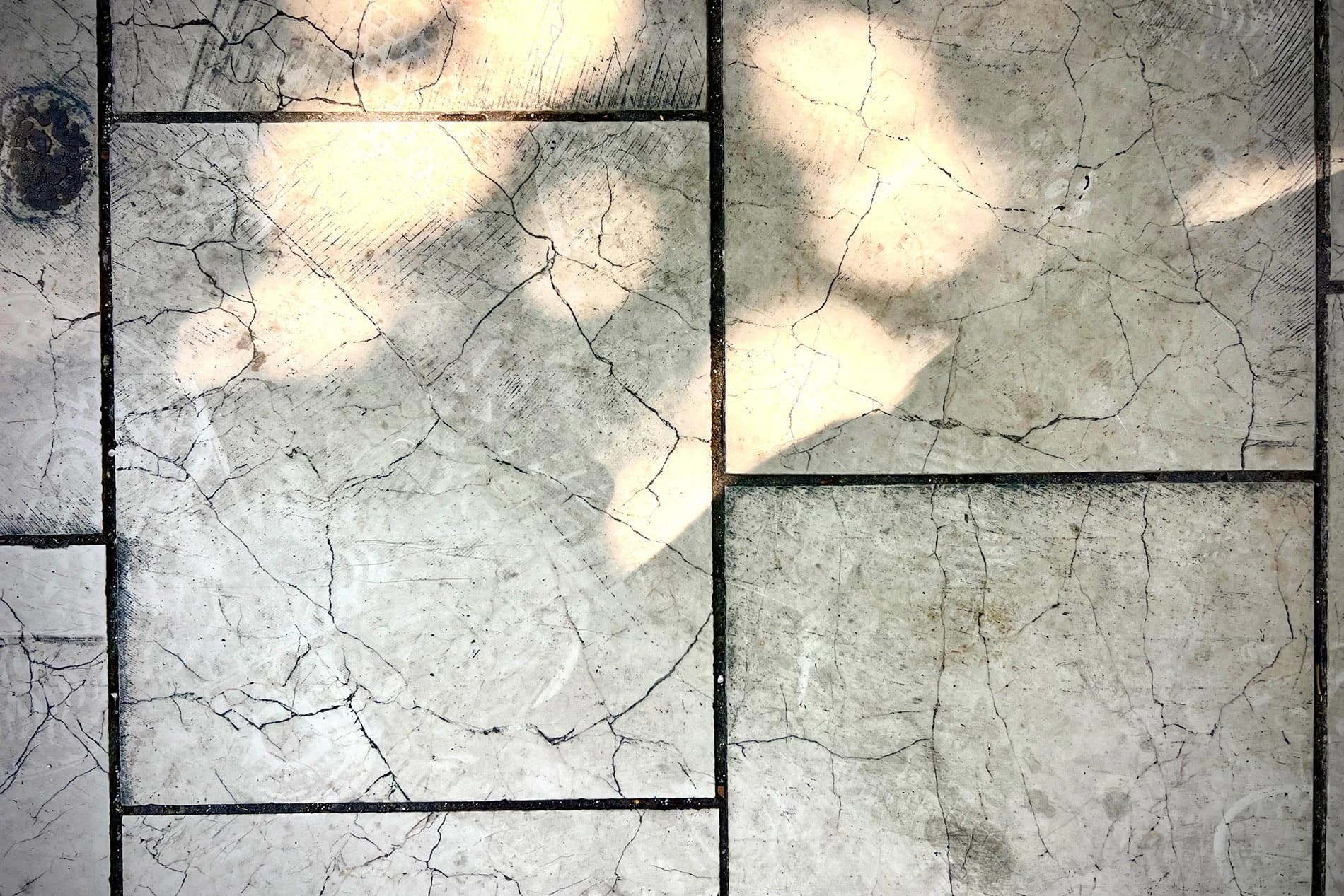 Kamen u Mostaru nije samo ukras: Geološka i arhitektonska vrijednost ploča po kojima svakodnevno hodamo