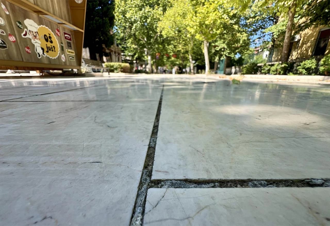 Kamen u Mostaru nije samo ukras: Geološka i arhitektonska vrijednost ploča po kojima svakodnevno hodamo