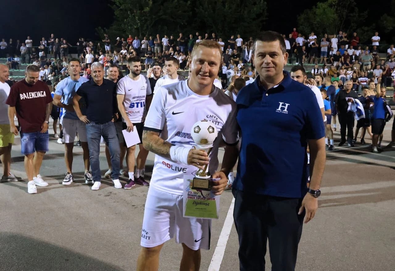 Finale 29. ljetne lige u malom nogometu ''Omer Tipura – Dedin''