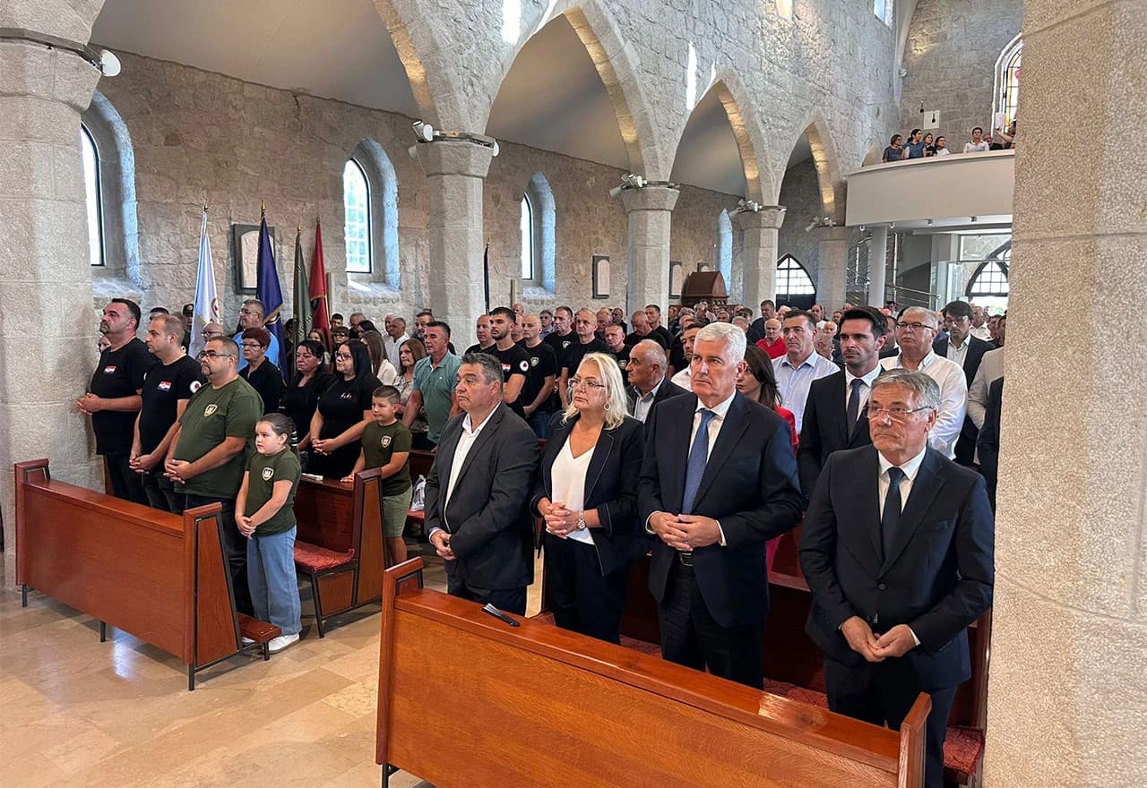 U Grudama odana počast braniteljima: "Herceg-Bosna će živjeti za sva vremena"