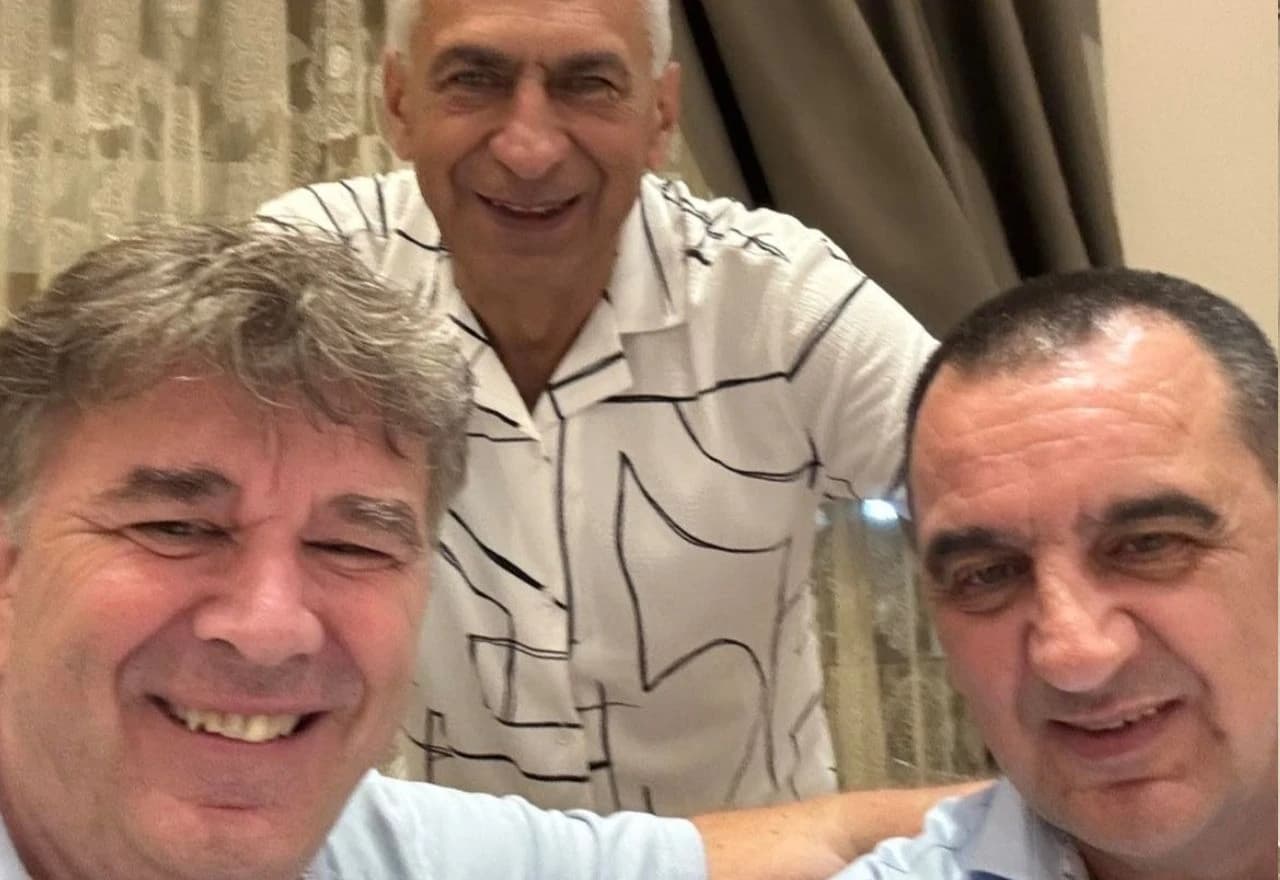 Učenici i profesori ponovno zajedno: 40. obljetnica mature u Mostaru