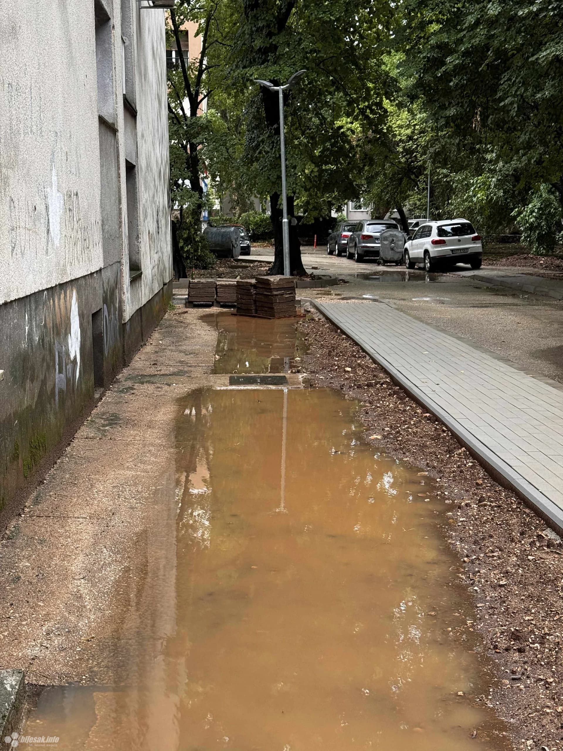 Kiša i novi stari problemi u Mostaru