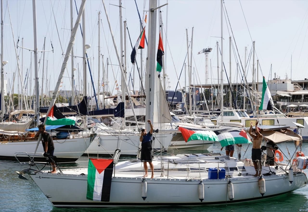 Desetine brodova kreću prema Gazi kako bi probili blokadu