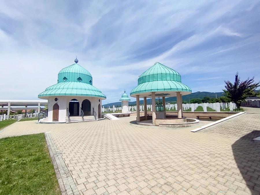 Šehidsko mezarje Kamičani