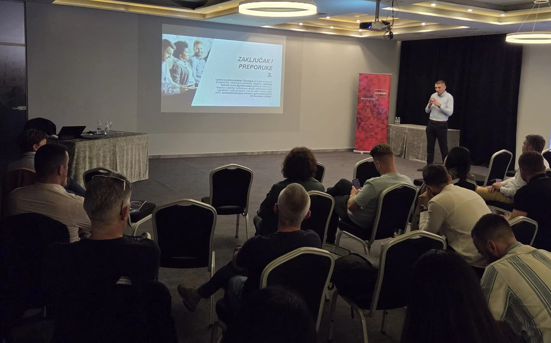 U Mostaru održana edukacija za mlade ''Digitalna transformacija poslovanja''