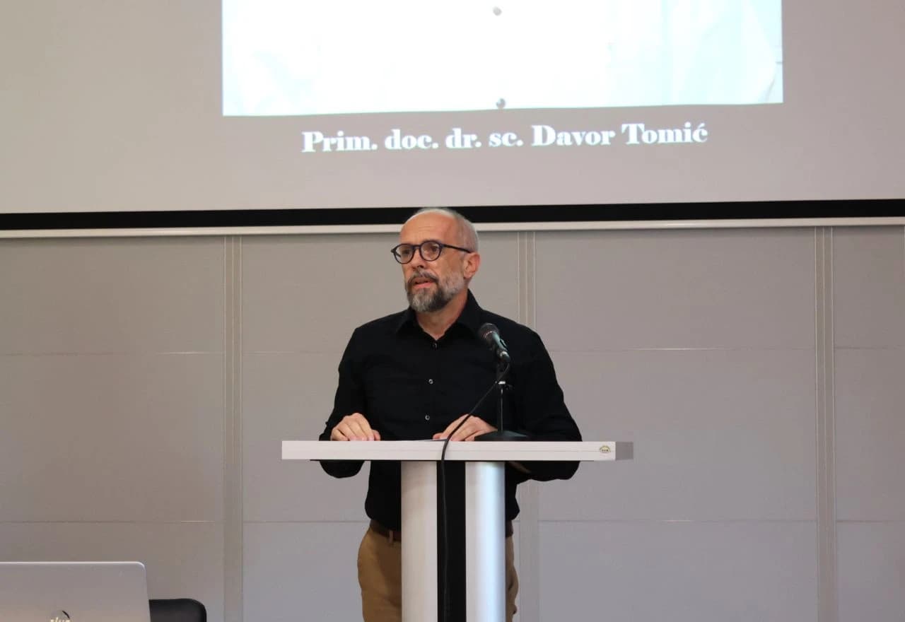 Mostar se oprostio od uglednog urologa dr. Davora Tomića