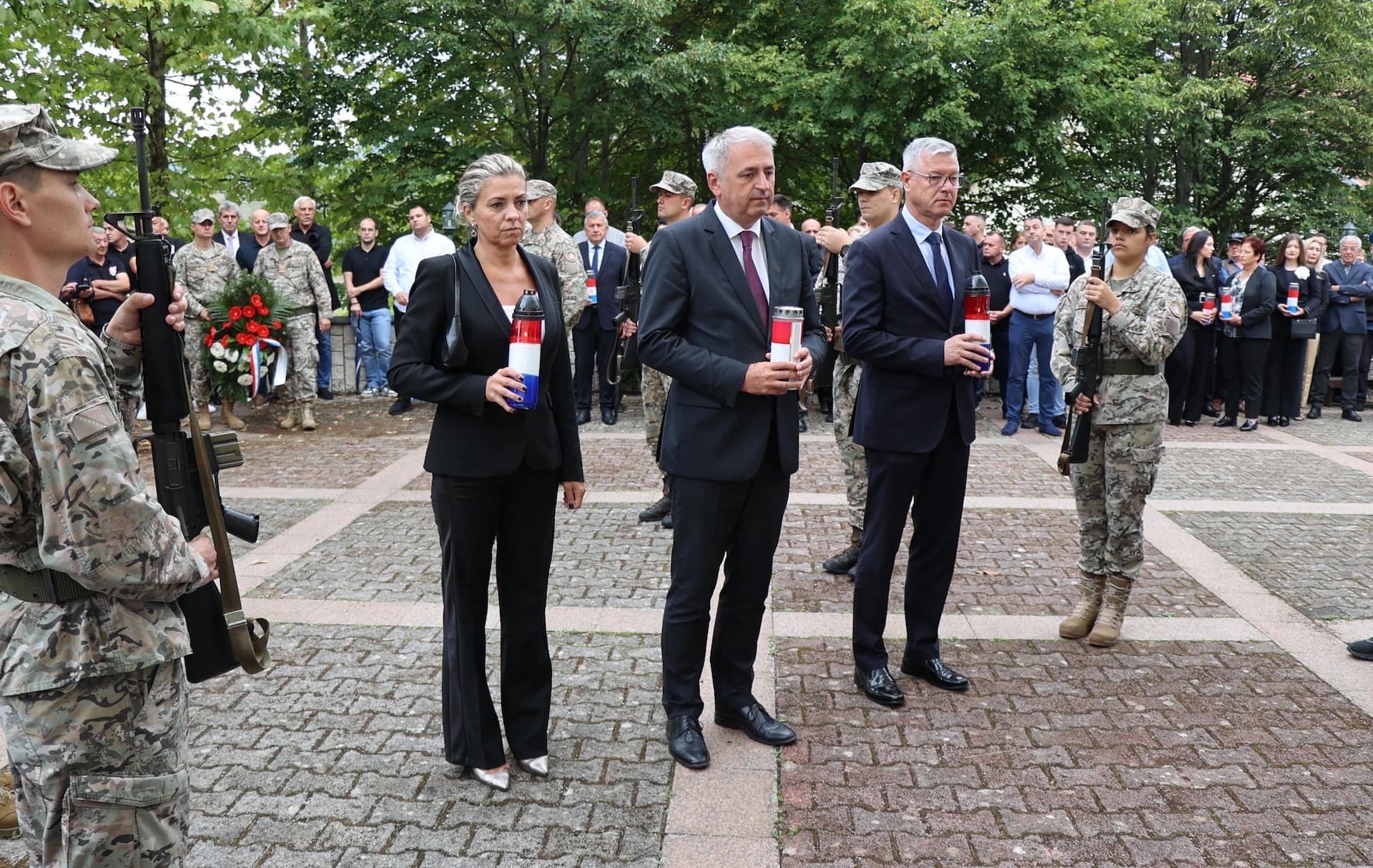 Obilježena 32. godišnjica stradanja Hrvata u Uzdolu