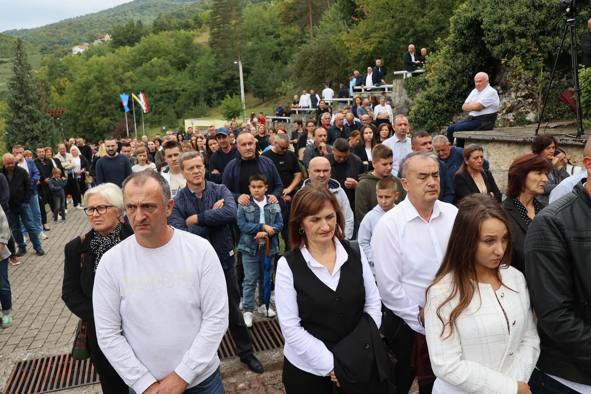 Obilježena 32. godišnjica stradanja Hrvata u Uzdolu