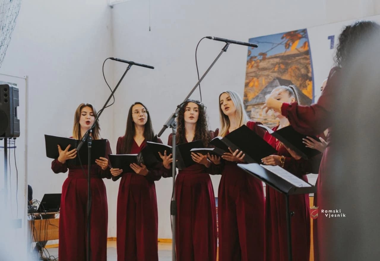 Dani šljive u Prozoru: Sajam spojio tradiciju, poljoprivredu i turizam