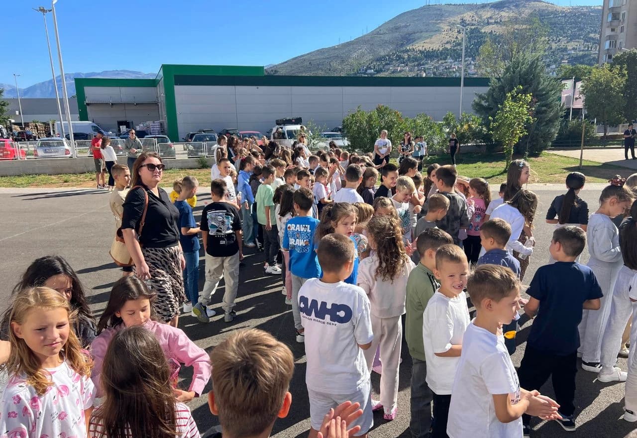 Mural u Mostaru kao poruka budućim generacijama