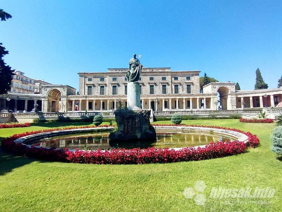 Palača svetih Mihaela i Jurja