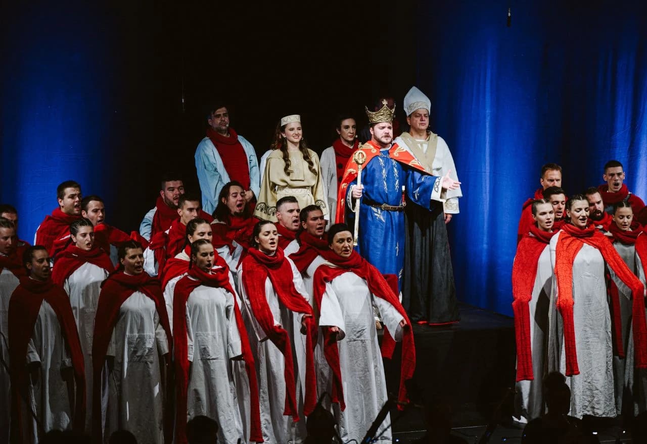 Krunidba kralja Tomislava