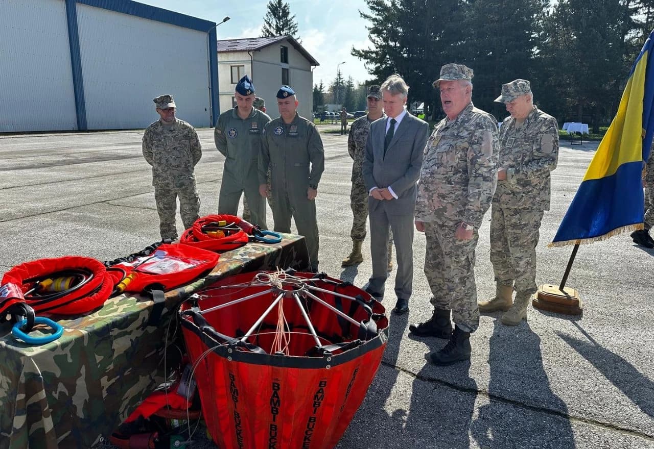 Ujedinjeno Kraljevstvo jača spremnost OS BiH kroz donaciju i obuku