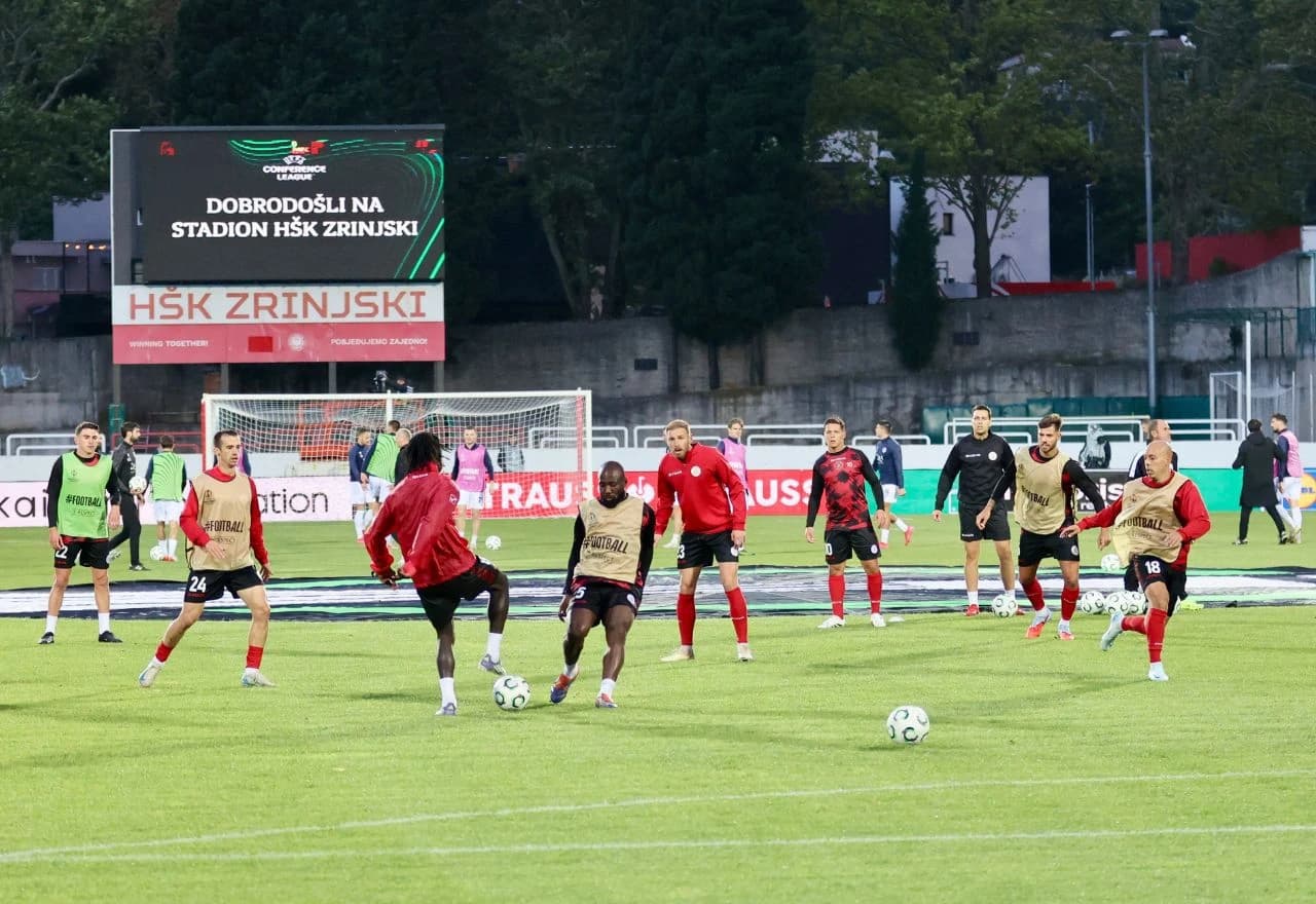 Zagrijavanje igrača Lincolna