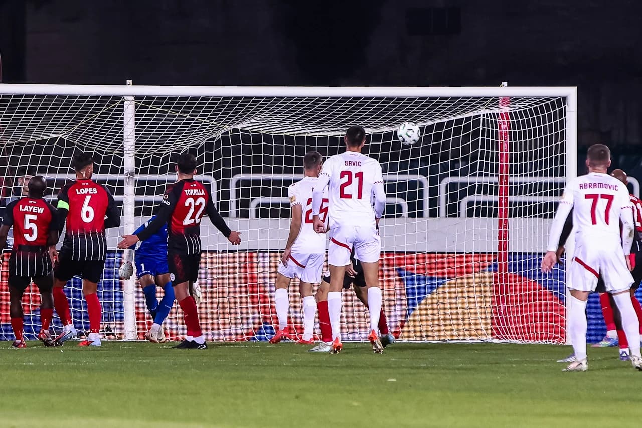 Pogodak Duje Dujmovića