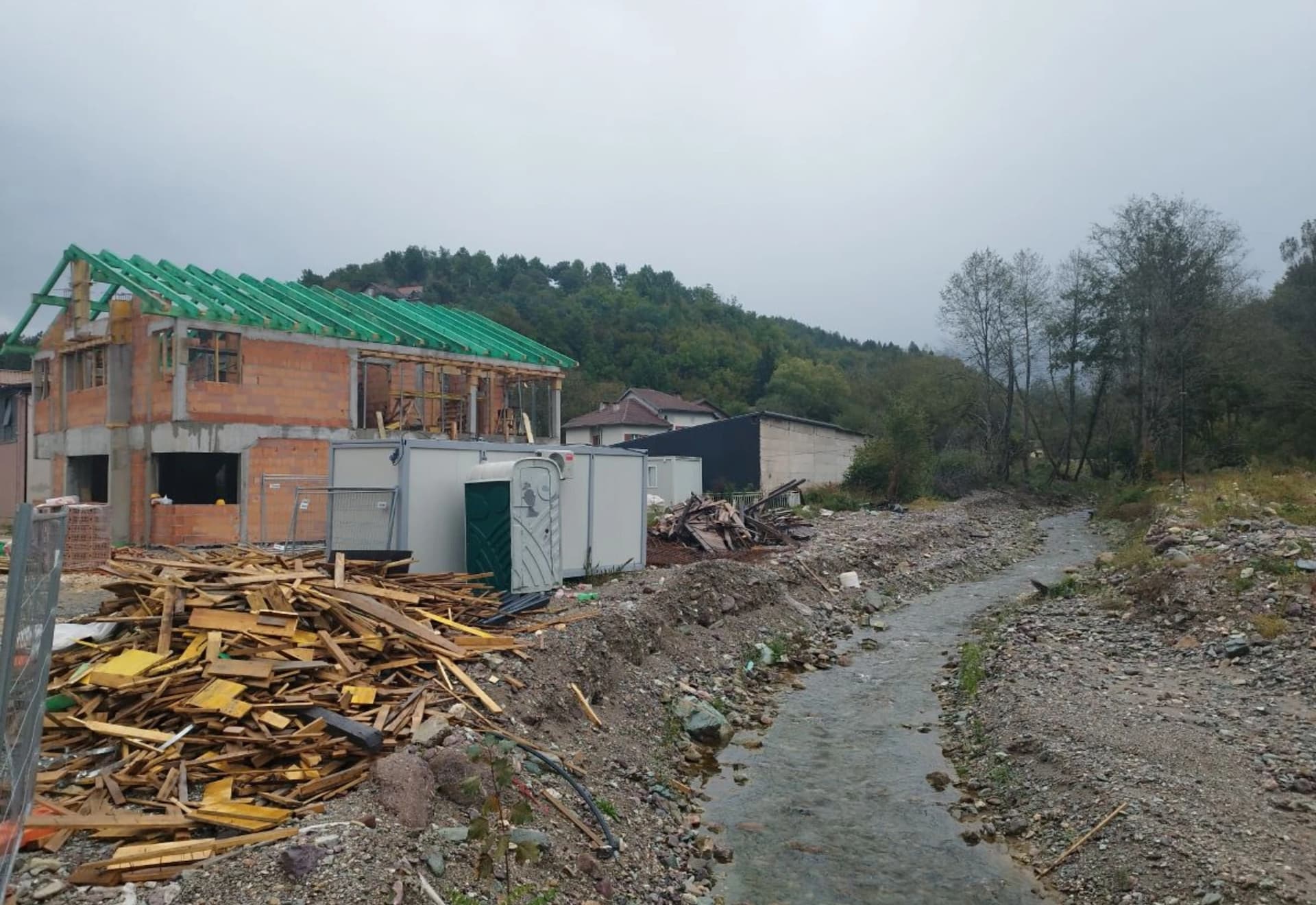 Obitelji koje su izgubile domove dobivaju nove kuće