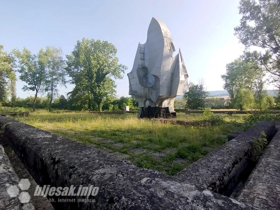 Spomen-kompleks „Šušnjar“