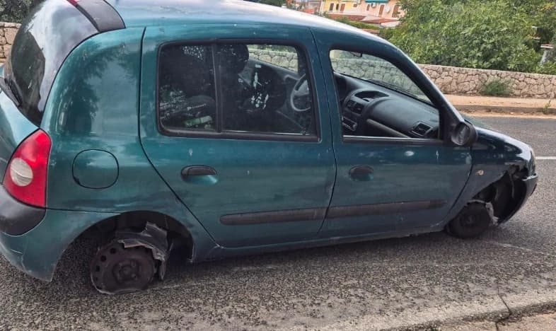 Clio je pretrpio značajnu štetu