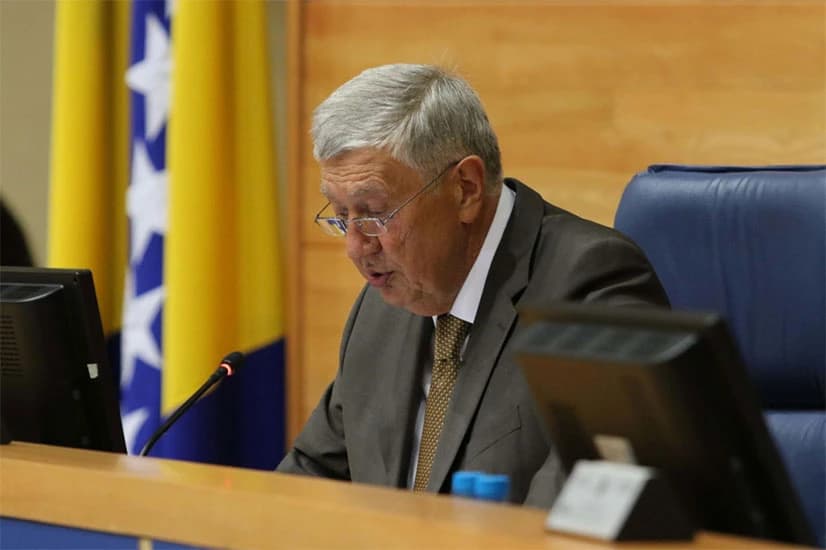 Nebojša Radmanović