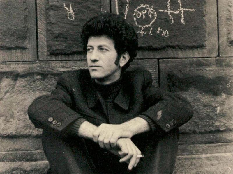 Danilo Kiš (Subotica, 22. veljače 1935. – Pariz, 15. listopada 1989.)