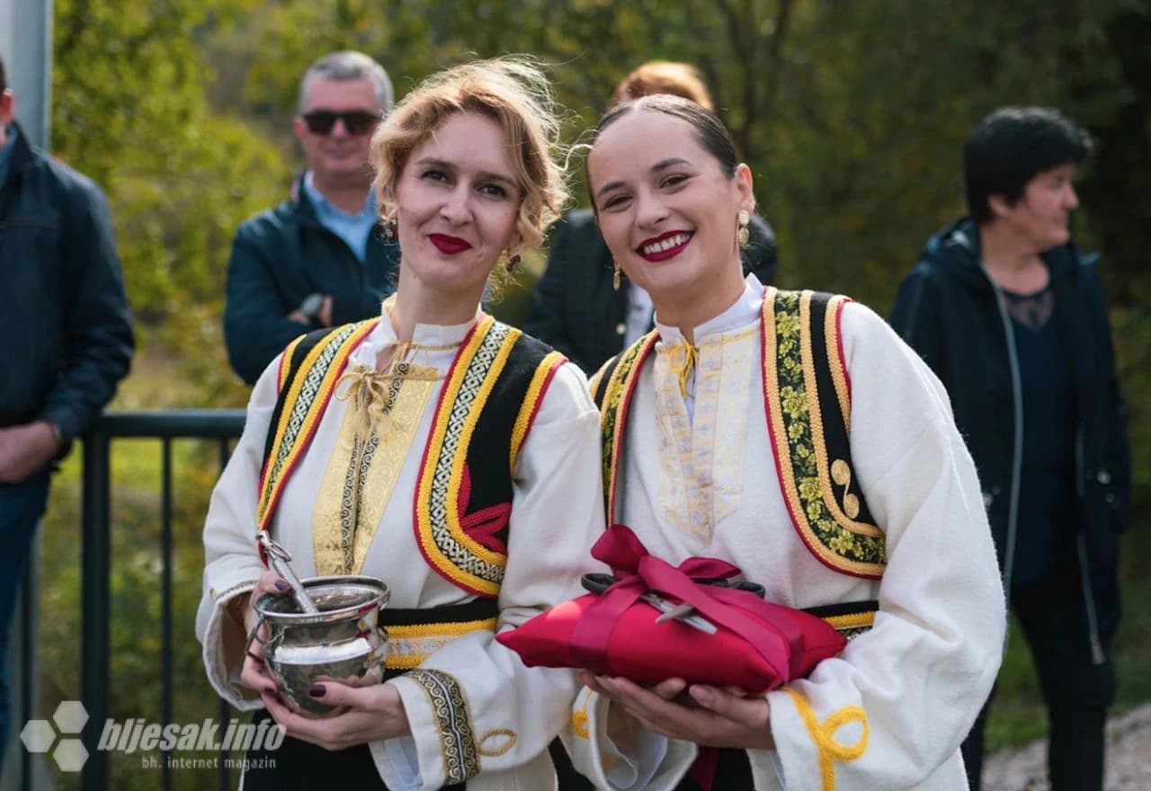 Svečano otvaranje ceste u općini Ravno