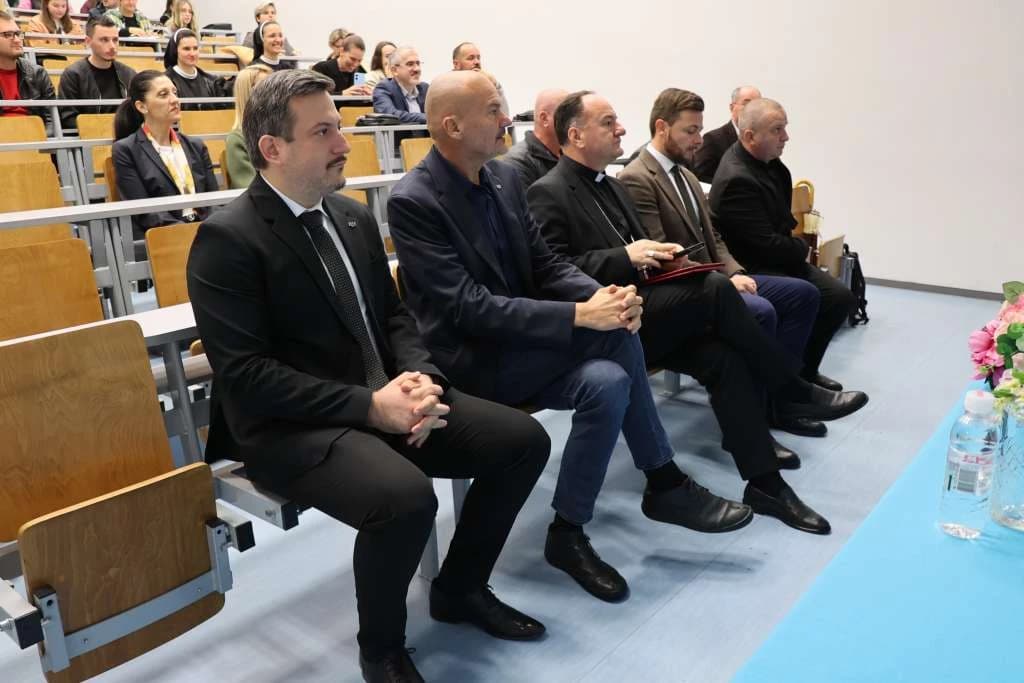 Znanstveni skup o sv. Tomi Akvinskom povodom 800. obljetnice njegova rođenja