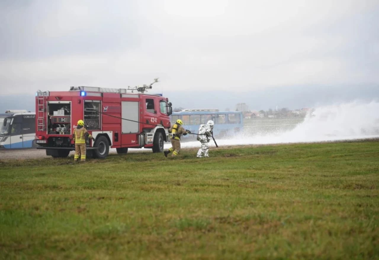 Na sarajevskom aerodromu izvedena simulacija avionske nesreće