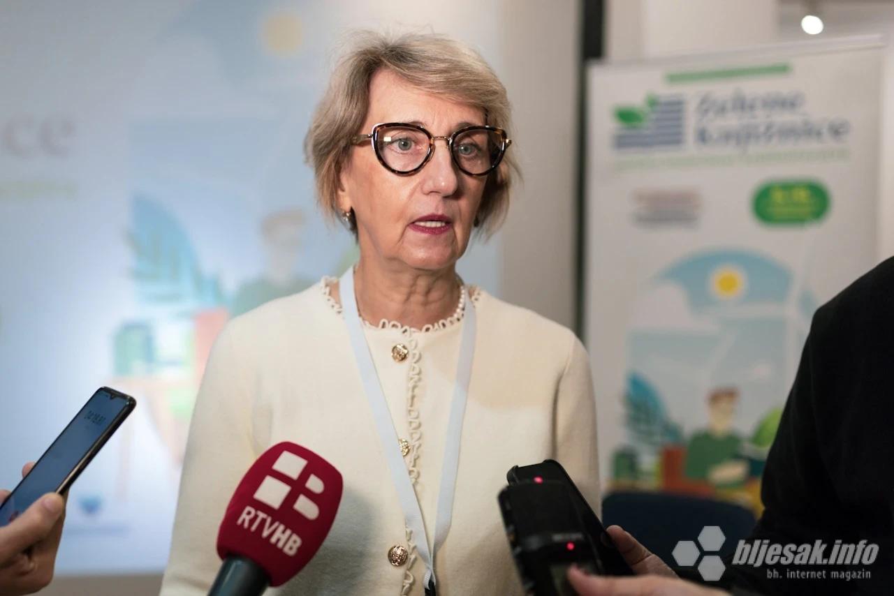 Dr. Senada Dizdar s Filozofskog fakulteta Sveučilišta u Sarajevu