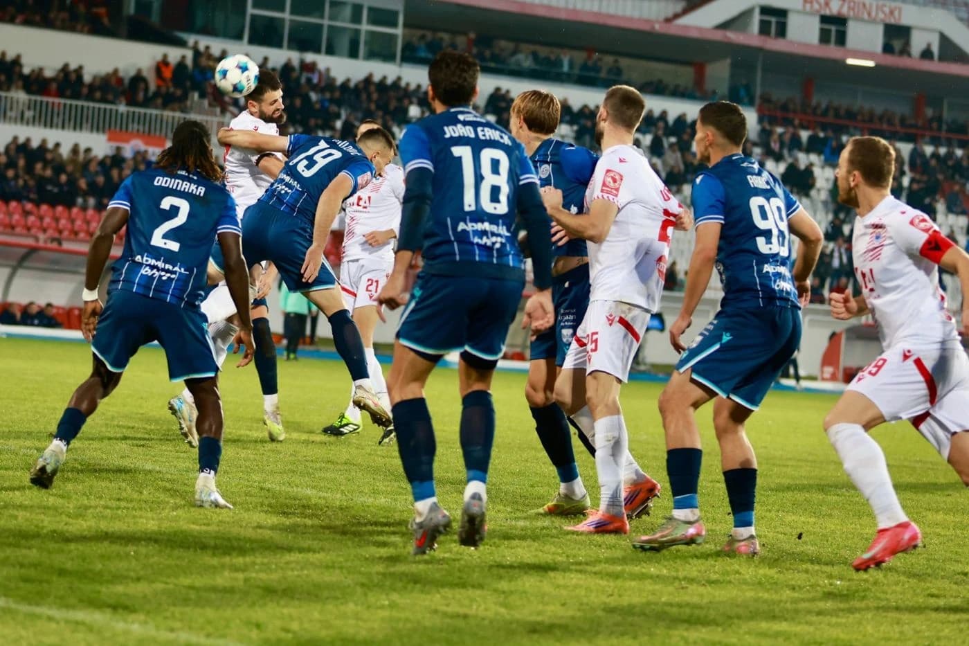 Stalno se igra pred golom gostiju