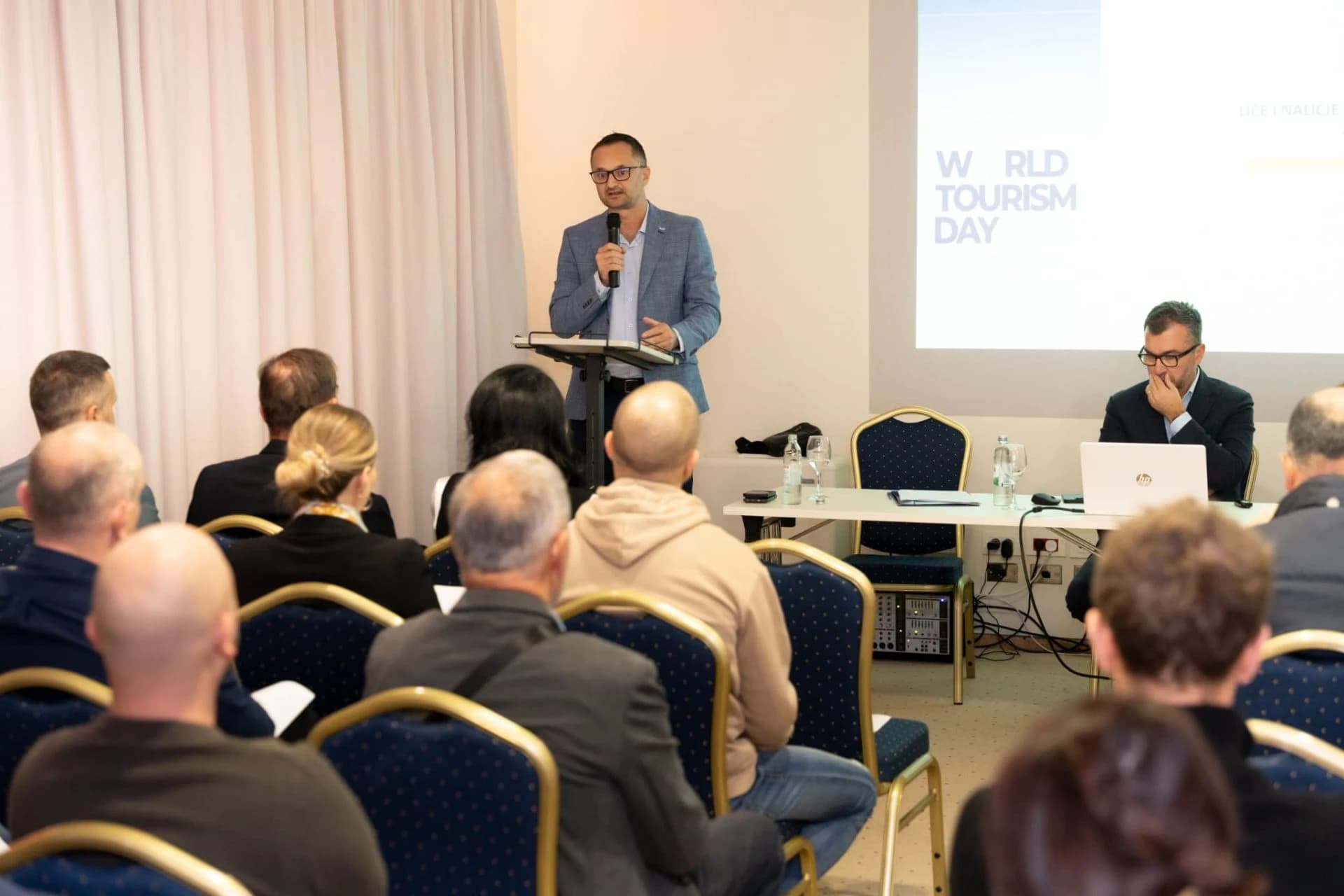 "Budućnost turizma u Neumu: Potraga za identitetom i održivošću"