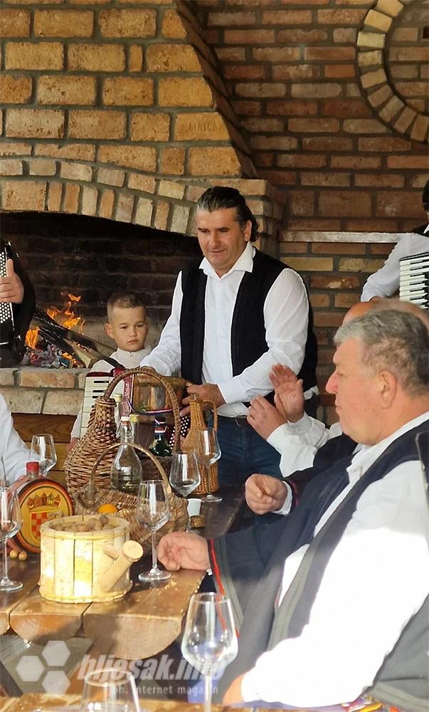 Sa snimanja spota Nedjeljke Begića - "Ovo je moj poklon Rodoču u kojem sam odrastao"