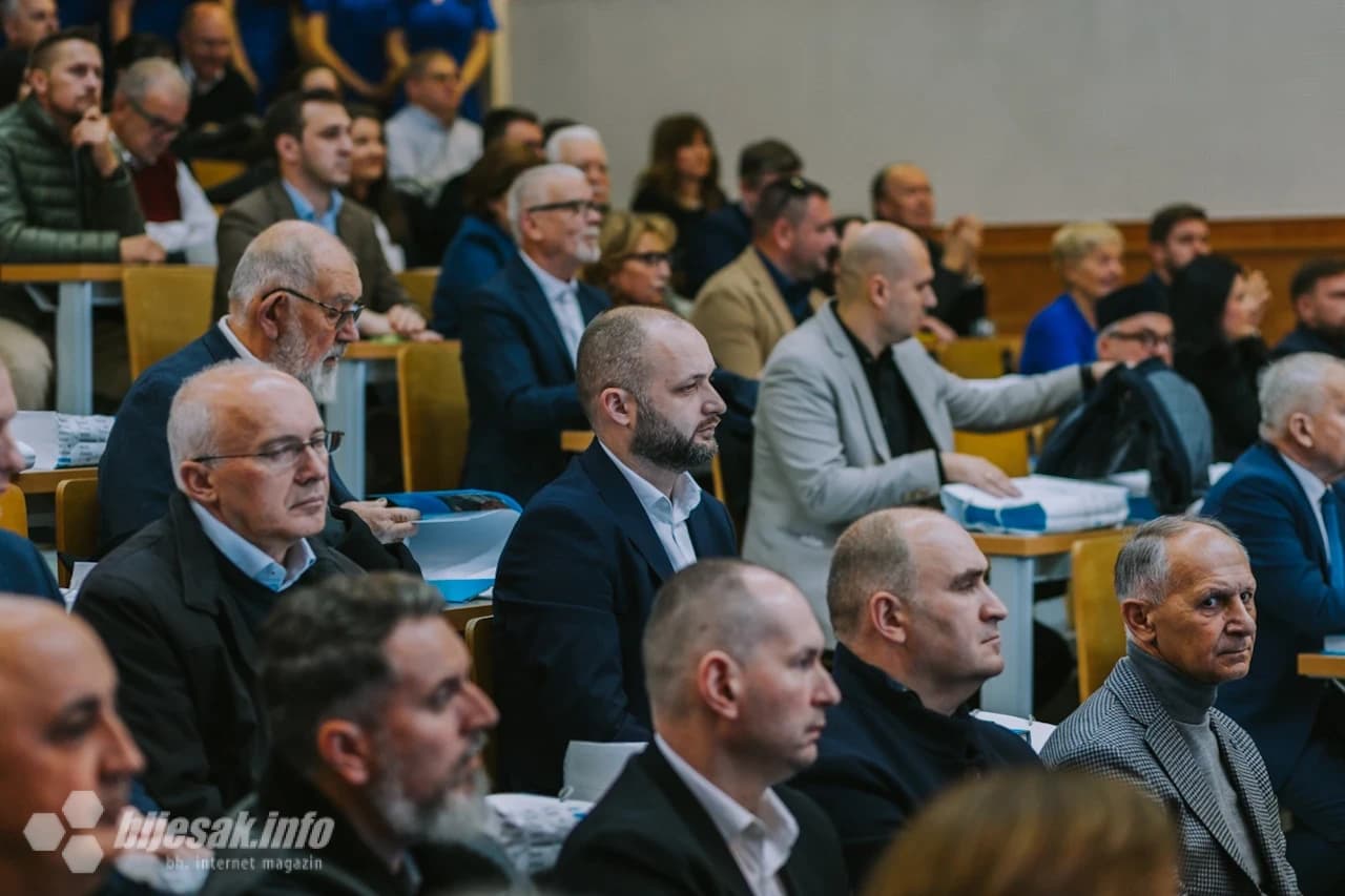 Filozofski fakultet u Mostaru obilježio 20 godina